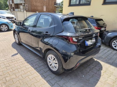 Toyota Yaris 1.5 Hybrid 5 porte Premiere (6)