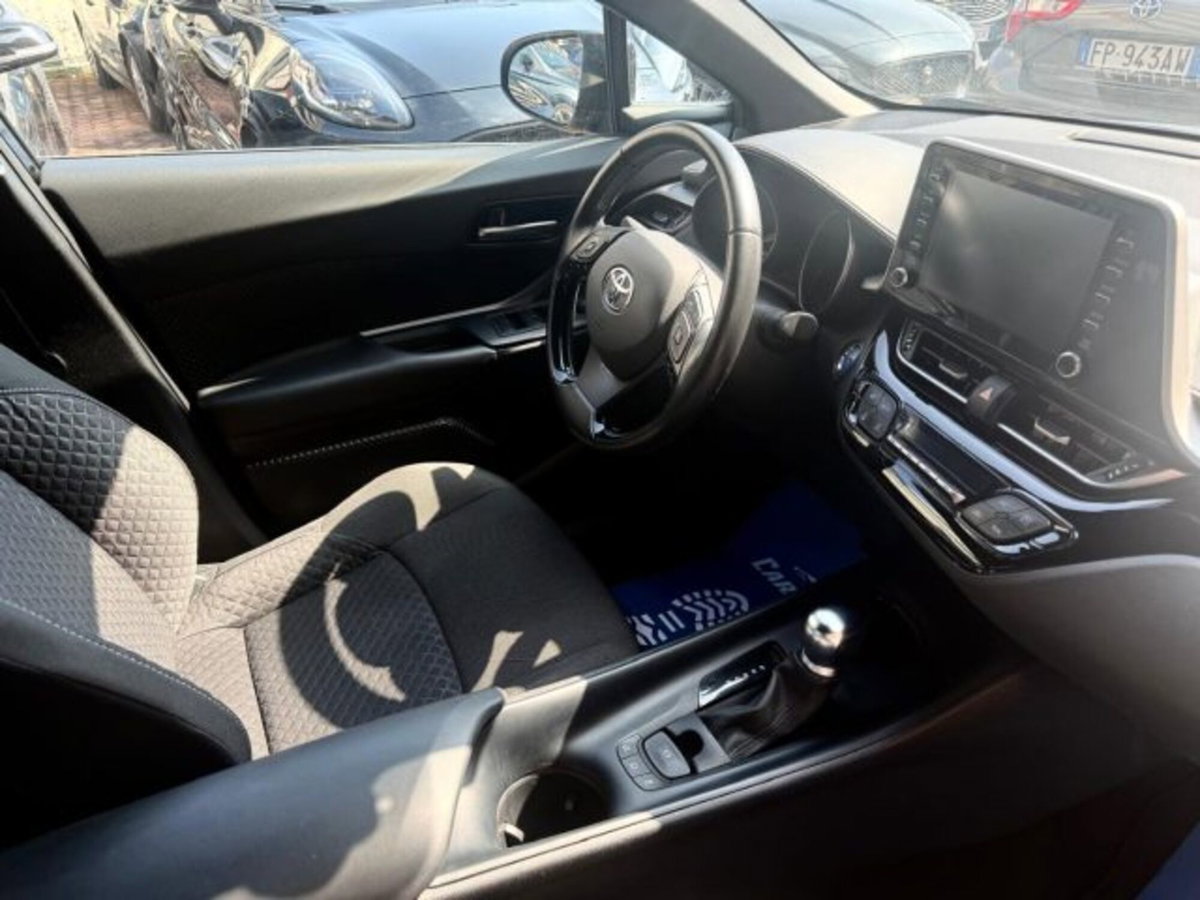 Toyota Toyota C-HR 1.8 Hybrid E-CVT Active (11)