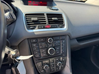 Opel Meriva 1.4 Turbo 120CV GPL Tech Cosmo (12)