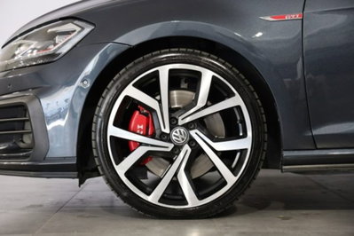 Volkswagen Golf GTI Performance 2.0 245 CV TSI DSG 5p. BMT (6)