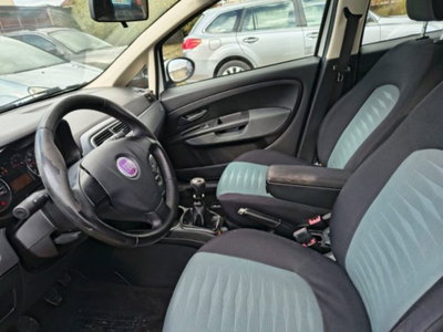 Fiat Grande Punto 1.4 5 porte Dynamic Natural Power (14)