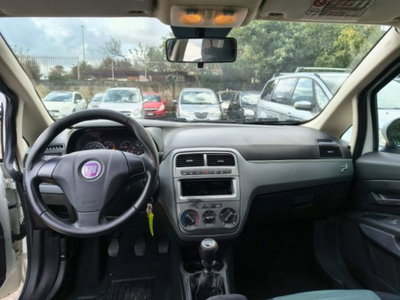 Fiat Grande Punto 1.4 5 porte Dynamic Natural Power (8)