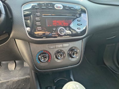 Fiat Punto Evo 1.4 5 porte Dynamic GPL (9)