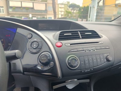 Honda Civic 1.4 i-DSi 5p. Comfort LE (11)