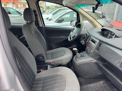 Lancia Musa 1.4 16V Gold (14)