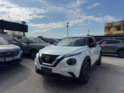 Nissan Juke 1.0 dig-t N-Connecta 114cv (2)