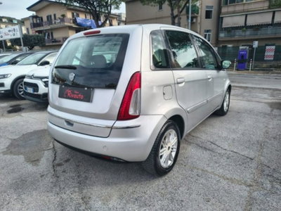 Lancia Musa 1.3 Mjt 16V 95 CV DPF Oro Plus (4)
