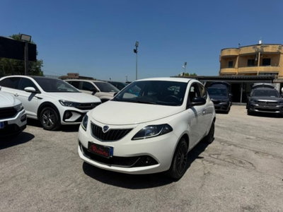 Lancia Ypsilon 1.0 FireFly 5 porte S&S Hybrid Gold Plus (3)