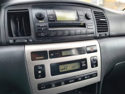 Toyota Corolla 1.D-4D M-MT 5 porte Sol ESP (12)