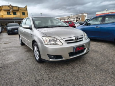 Toyota Corolla 1.D-4D M-MT 5 porte Sol ESP (3)