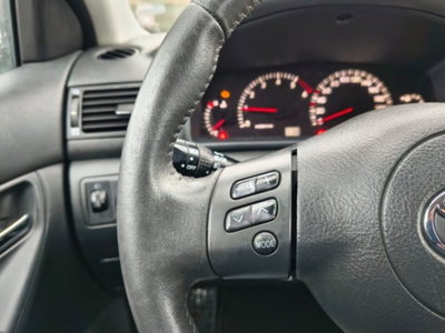 Toyota Corolla 1.D-4D M-MT 5 porte Sol ESP (9)