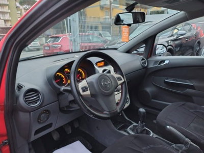 Opel Corsa 1.2 5 porte Cosmo (11)