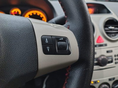 Opel Corsa 1.2 5 porte Cosmo (5)