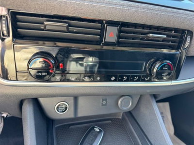 Nissan Qashqai 1.3 mhev Acenta 2wd 140cv (18)