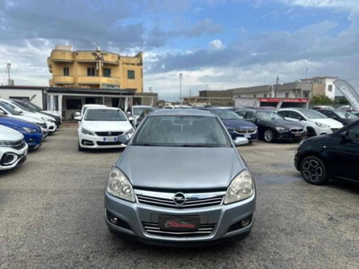 Opel Astra 1.7 CDTI 101CV 5 porte Cosmo usata