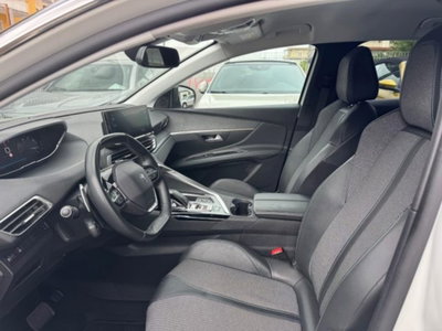 Peugeot 3008 BlueHDi 130 S&S EAT8 Allure Pack (12)