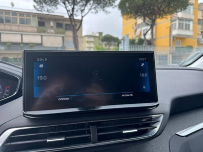 Peugeot 3008 BlueHDi 130 S&S EAT8 Allure Pack (18)