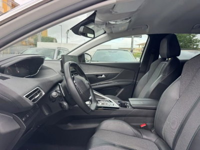 Peugeot 3008 BlueHDi 130 S&S EAT8 Allure Pack (20)