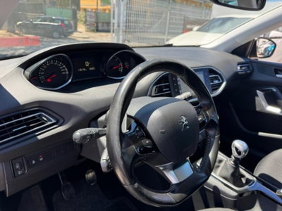 Peugeot 308 BlueHDi 120 S&S Business (15)