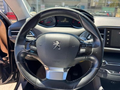 Peugeot 308 BlueHDi 120 S&S Business (17)