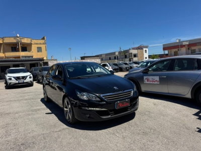 Peugeot 308 BlueHDi 120 S&S Business (2)