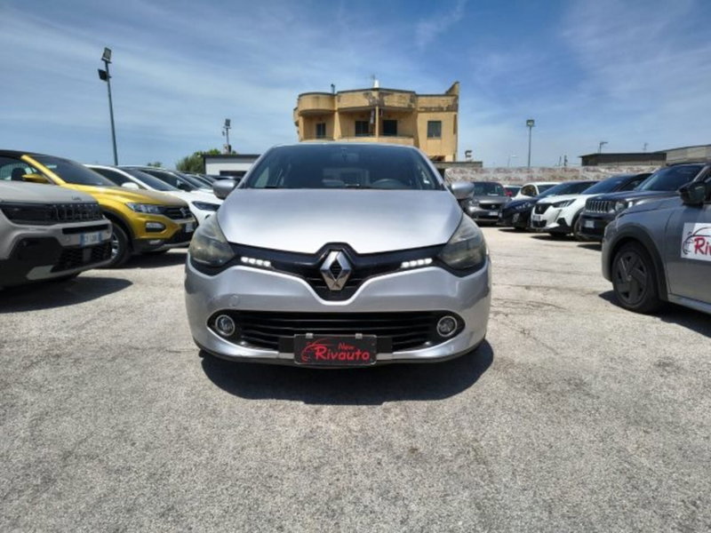 Renault Clio 1.2 75CV 5 porte Costume National