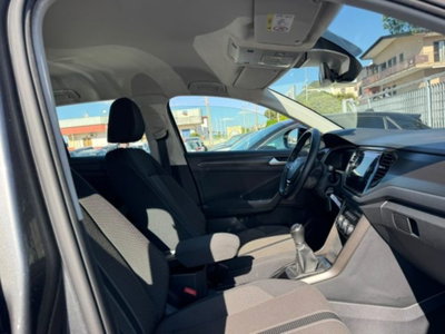 Volkswagen T-Roc 1.6 TDI SCR Advanced BlueMotion Technology (18)