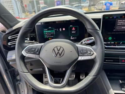 Volkswagen Tiguan Allspace 2.0 tdi R-Line 150cv dsg (12)
