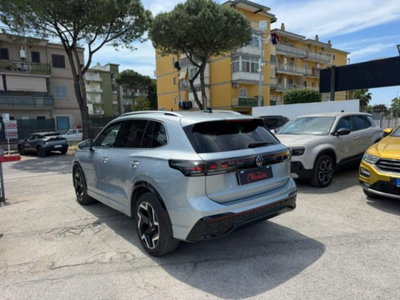 Volkswagen Tiguan Allspace 2.0 tdi R-Line 150cv dsg (4)