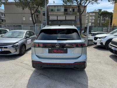 Volkswagen Tiguan Allspace 2.0 tdi R-Line 150cv dsg (8)