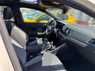 Volkswagen Taigo 1.0 TSI 110 CV DSG R-Line (11)
