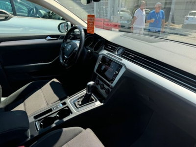 Volkswagen Passat Variant 2.0 TDI DSG Executive BlueMotion Tech. (12)