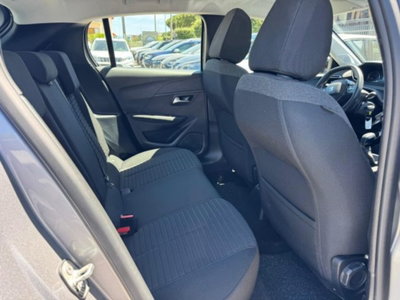 Peugeot 208 1.2 puretech Active s&s 75cv (11)