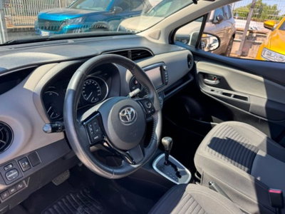 Toyota Yaris 1.5 Hybrid 5 porte Cool (11)