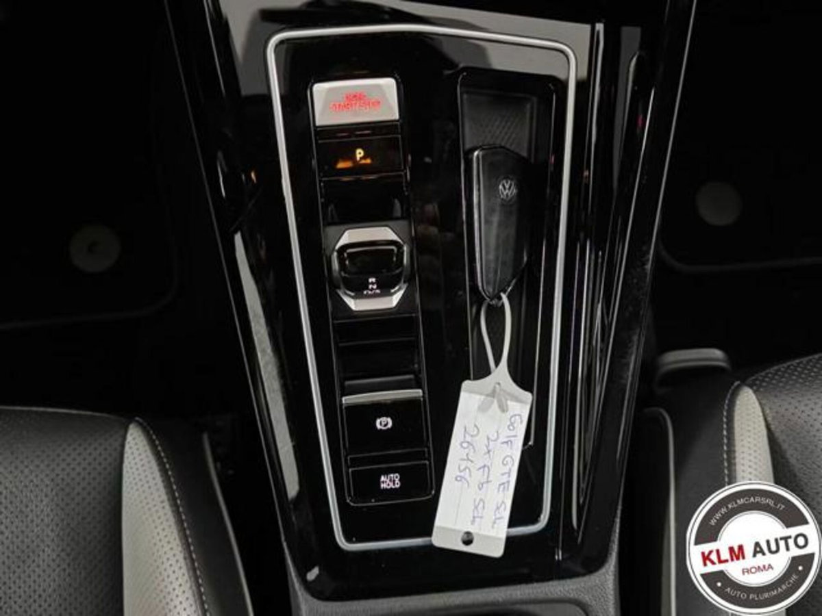 Volkswagen Golf 1.4 GTE DSG Plug-In Hybrid (10)