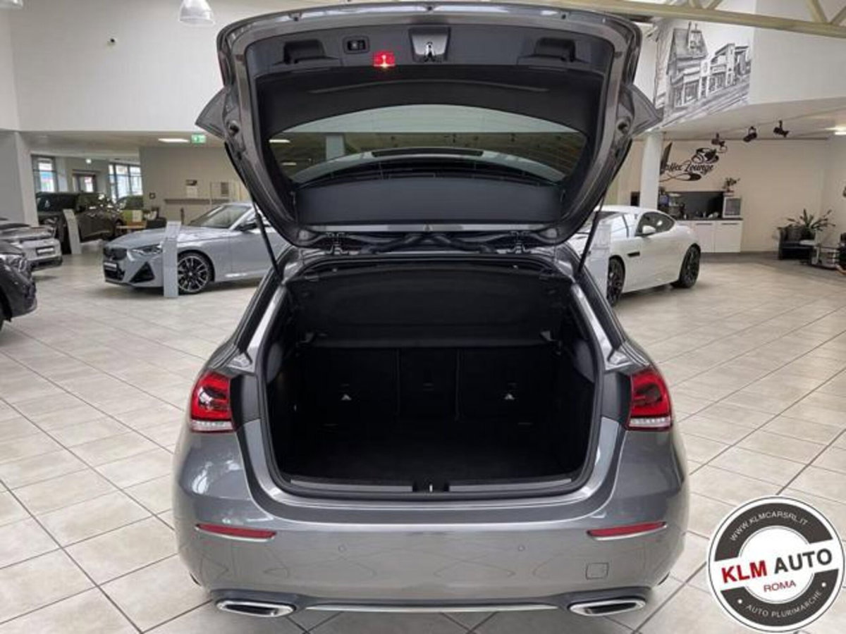 Mercedes-Benz Classe A 220 Automatic 4Matic Premium (11)