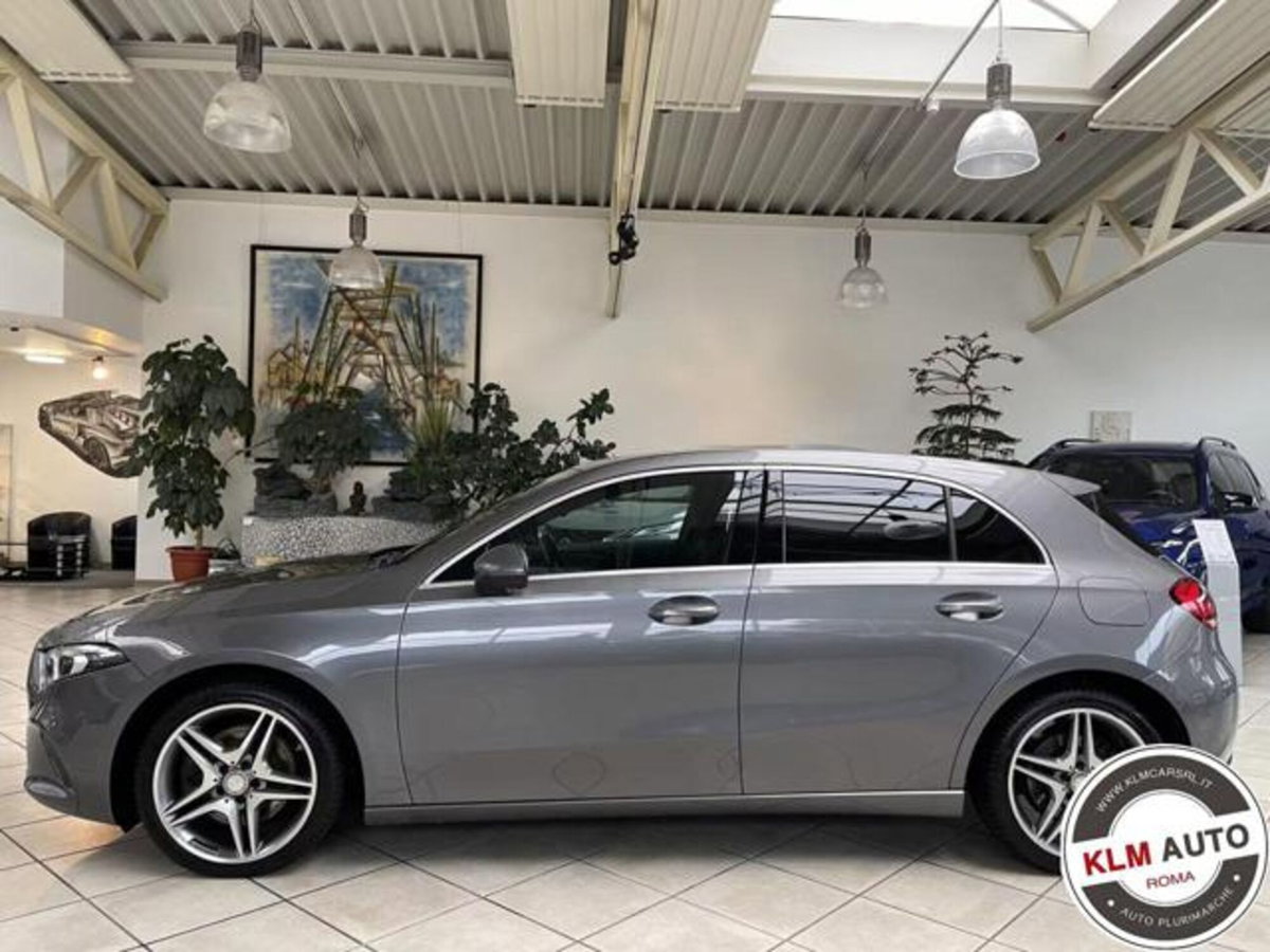 Mercedes-Benz Classe A 220 Automatic 4Matic Premium (7)