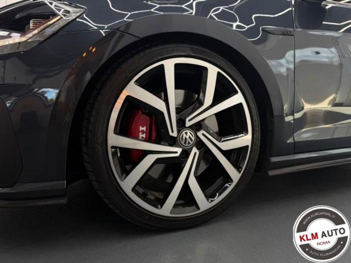Volkswagen Golf 2.0 tsi GTI MT Ultimate 245cv (11)