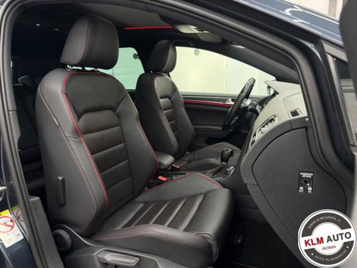 Volkswagen Golf 2.0 tsi GTI MT Ultimate 245cv (9)