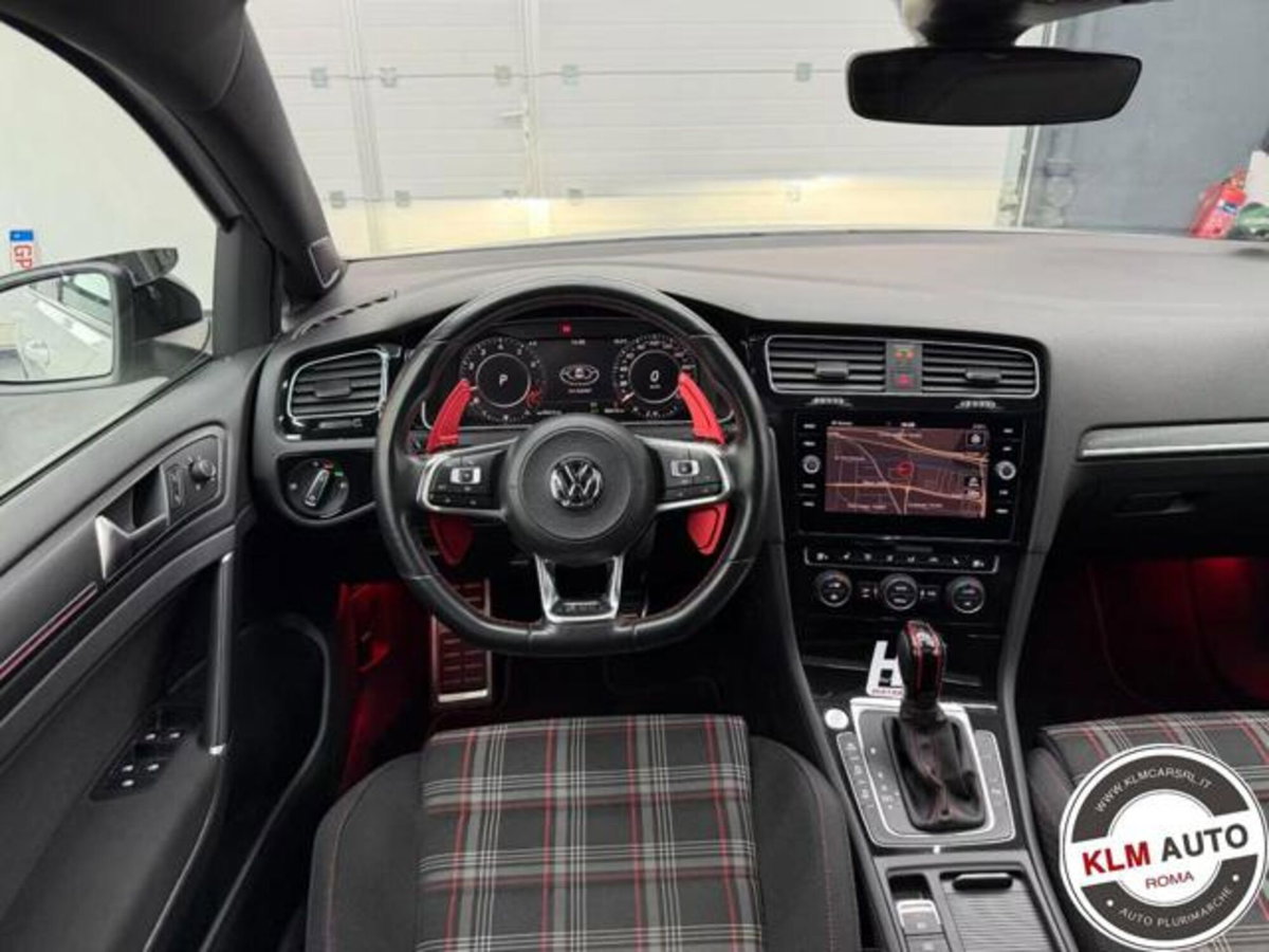 Volkswagen Golf 2.0 tsi GTI MT Ultimate 245cv (13)
