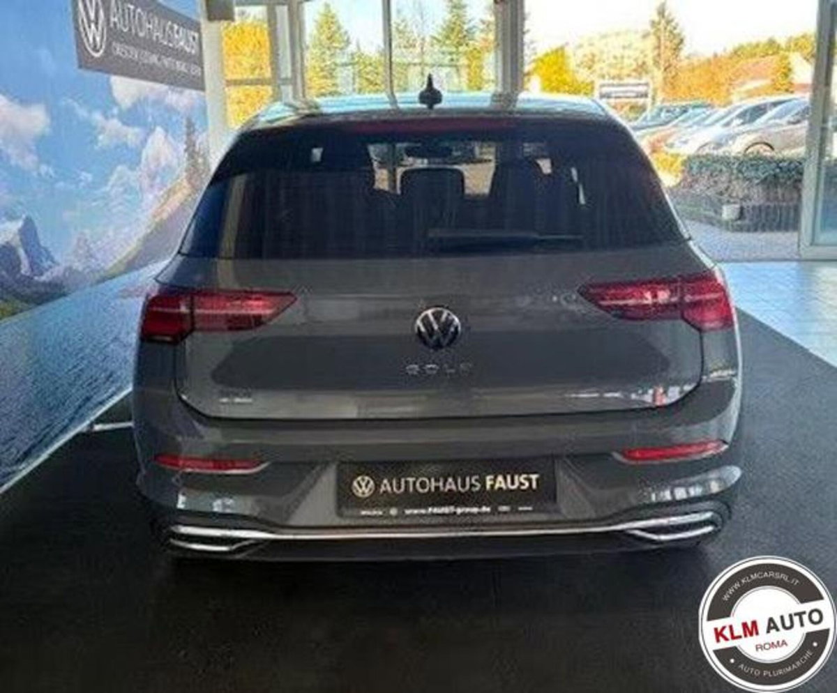 Volkswagen Golf Variant 1.5 TSI 150 CV EVO ACT R-Line (4)