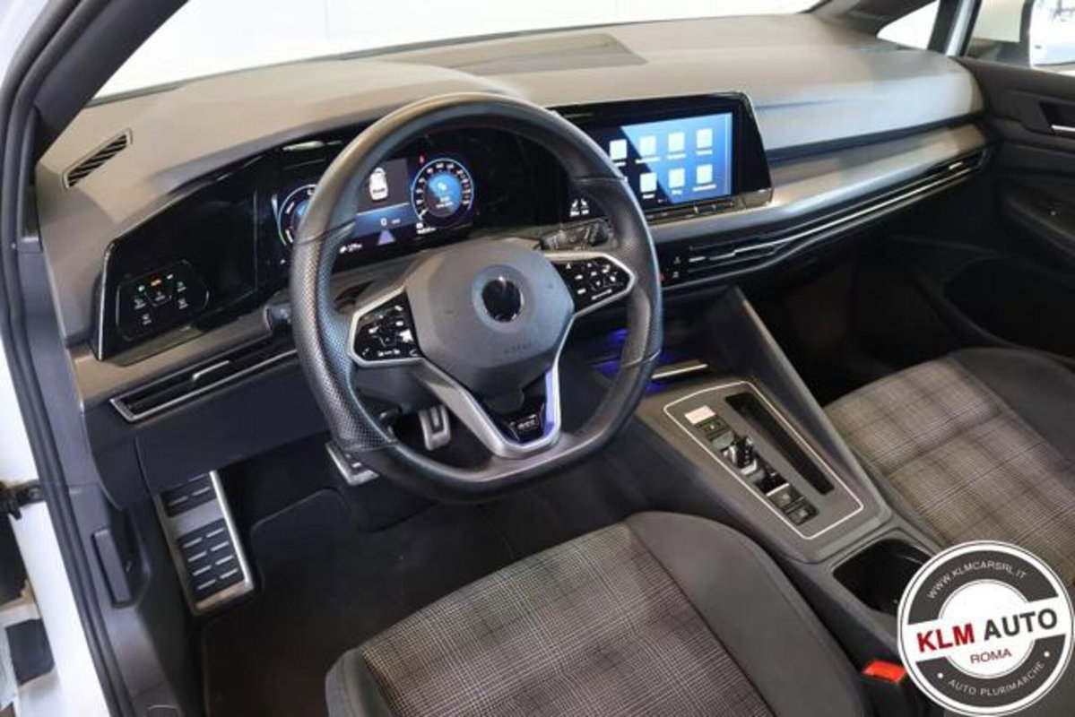 Volkswagen Golf 1.4 GTE DSG Plug-In Hybrid (11)