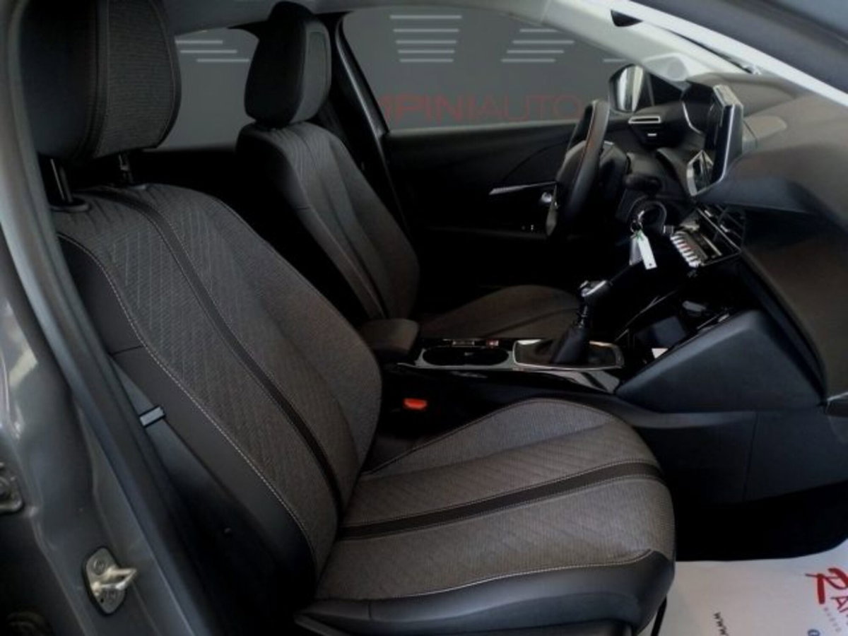 Peugeot 208 PureTech 100 Stop&Start 5 porte Allure (20)