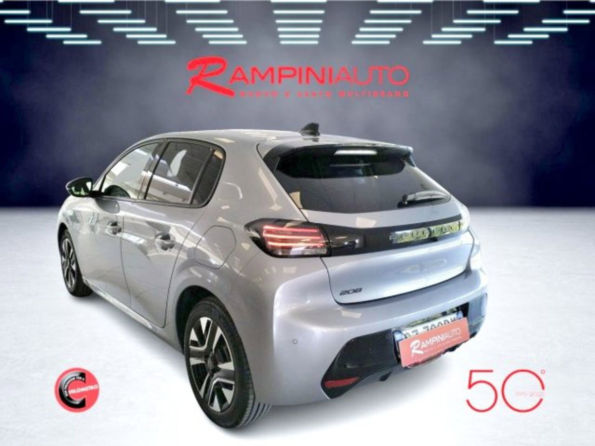Peugeot 208 PureTech 100 Stop&Start 5 porte Allure (11)