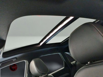 Audi Q3 2.0 TDI 150 CV S tronic S line Edition (14)