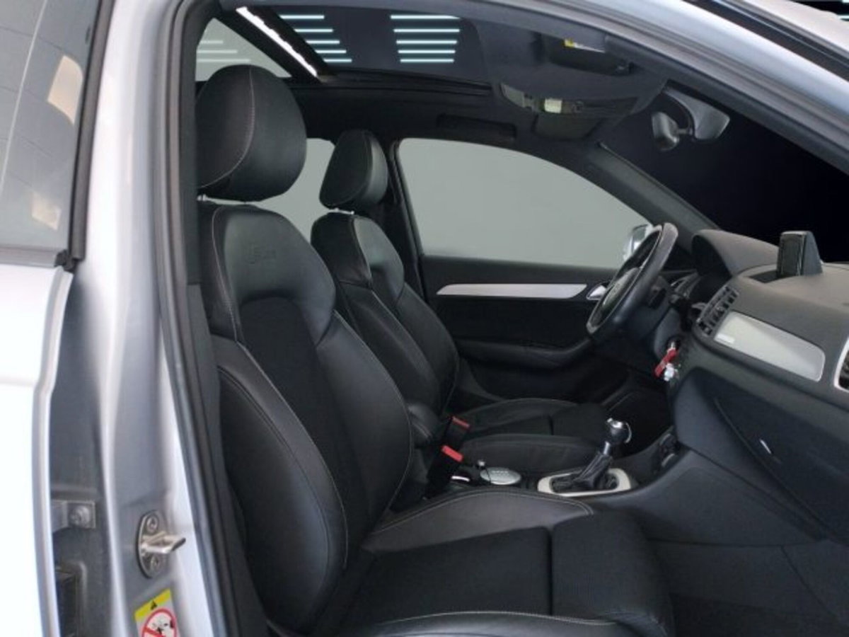 Audi Q3 2.0 TDI 150 CV S tronic S line Edition (17)