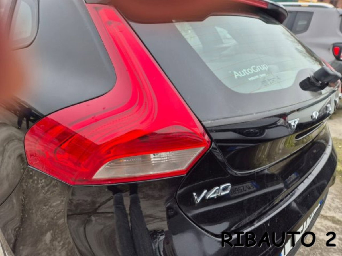 Volvo V40 D2 Inscription N1 (7)