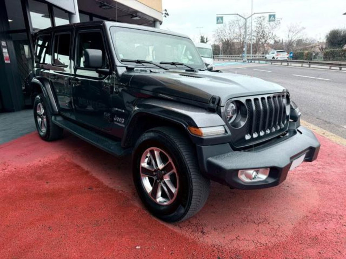 Jeep Wrangler Unlimited 2.2 Mjt II Sahara (2)
