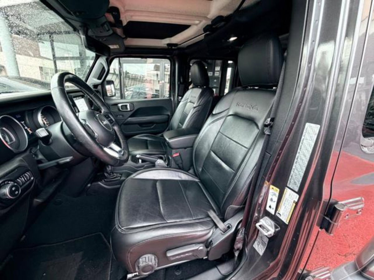 Jeep Wrangler Unlimited 2.2 Mjt II Sahara (7)