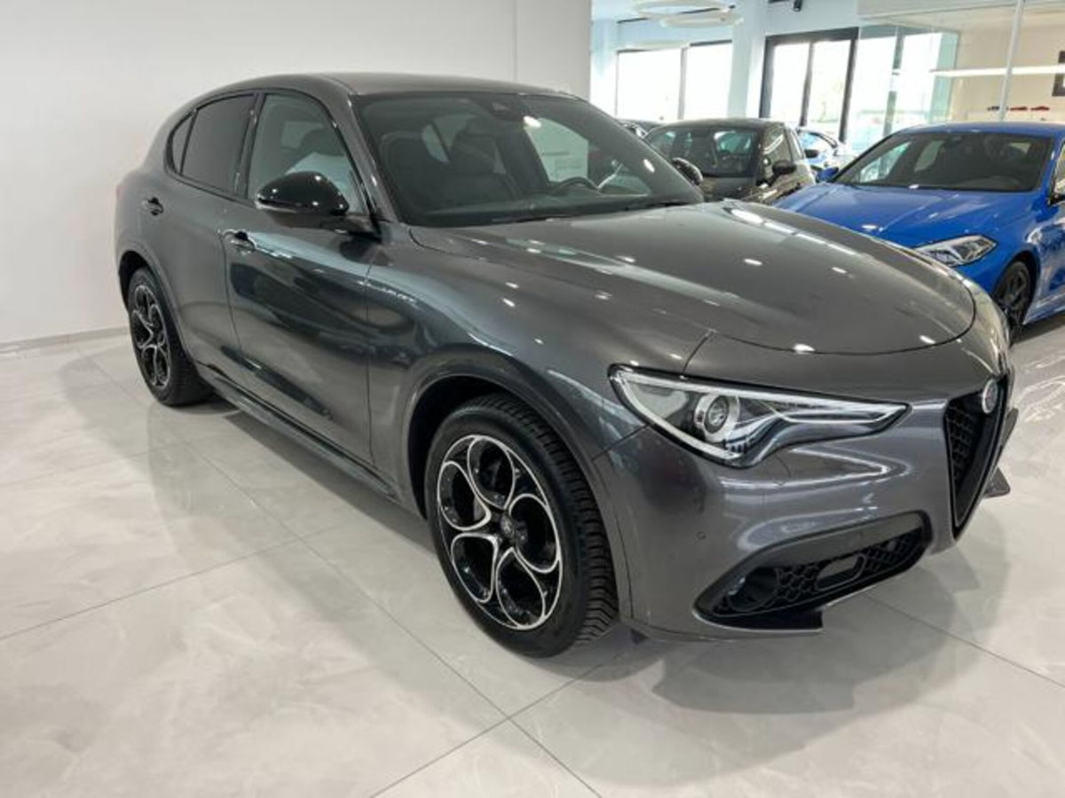 Alfa Romeo Stelvio Stelvio 2.2 Turbodiesel 210 CV AT8 Q4 Veloce (2)